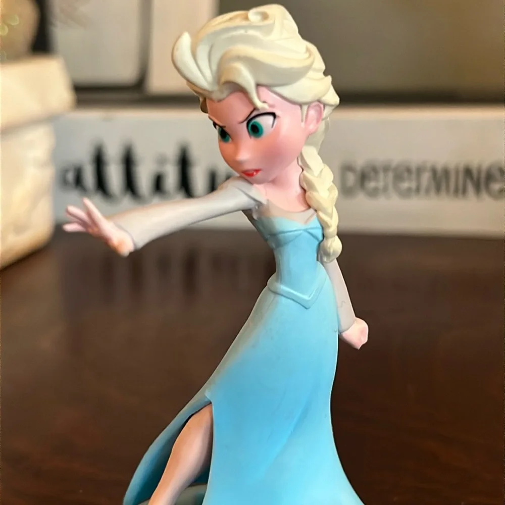 Disney Infinity Frozen Princess Elsa Snow Queen Collectible Figure X-Box, PS EUC